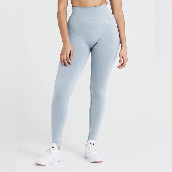 Oner Active Pants - NEW Oner Active CLASSIC SEAMLESS 2.0 LEGGINGS in Grey